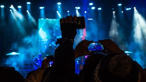 Sprachwahl deutschsprachiger Bands